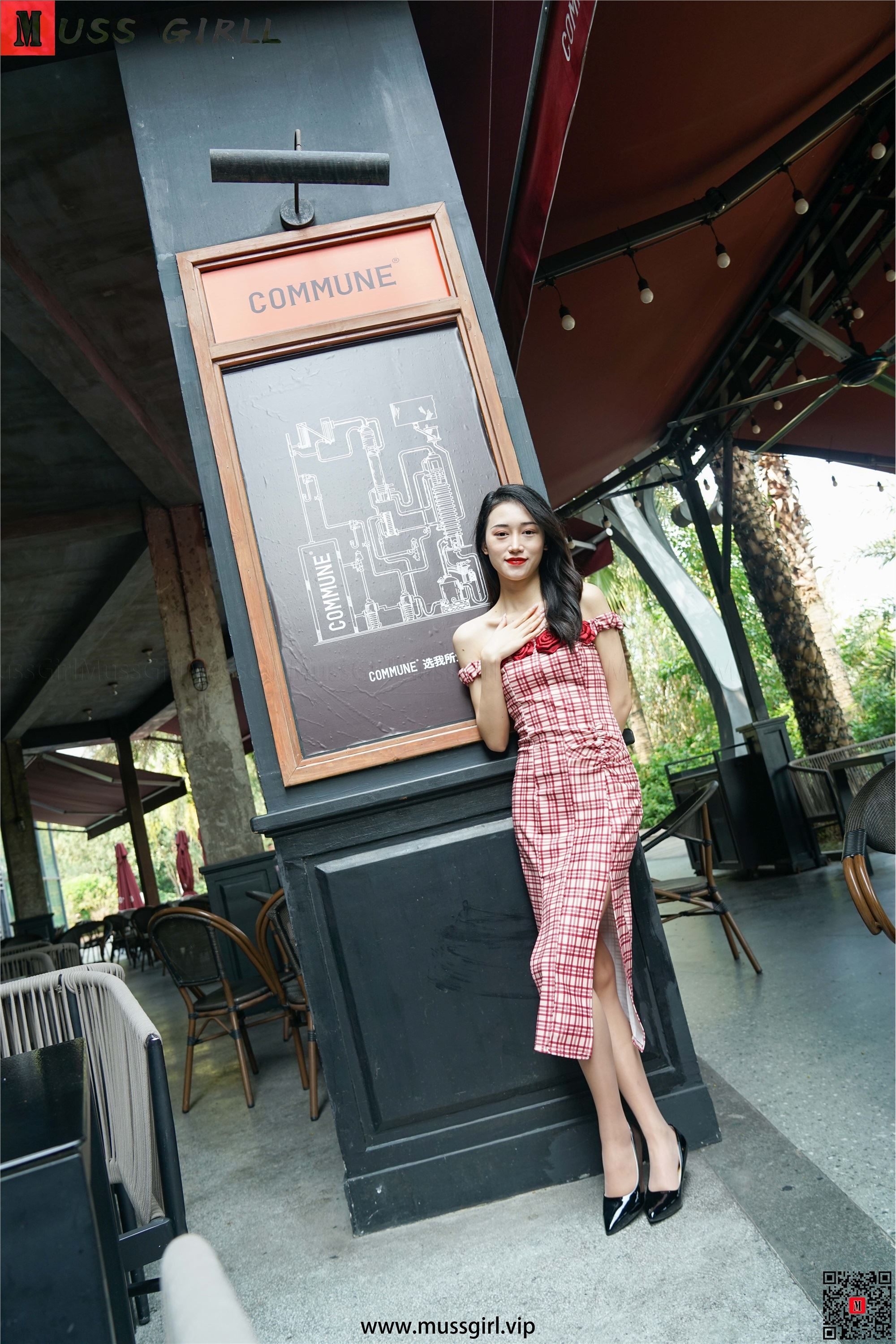 MussGirl慕丝女郎  NO.221 这肉丝脚爱了 小玉